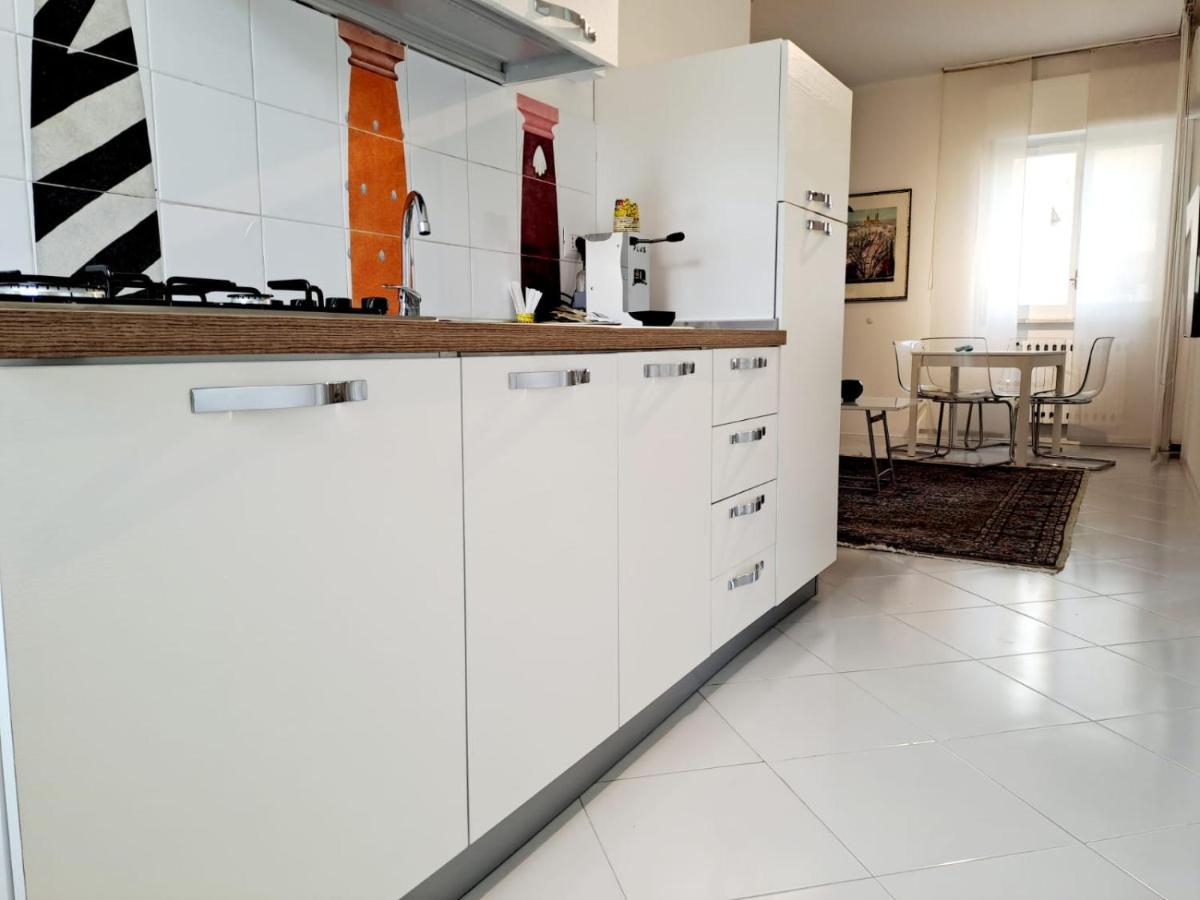 Appartement Casage à Salernes Extérieur photo