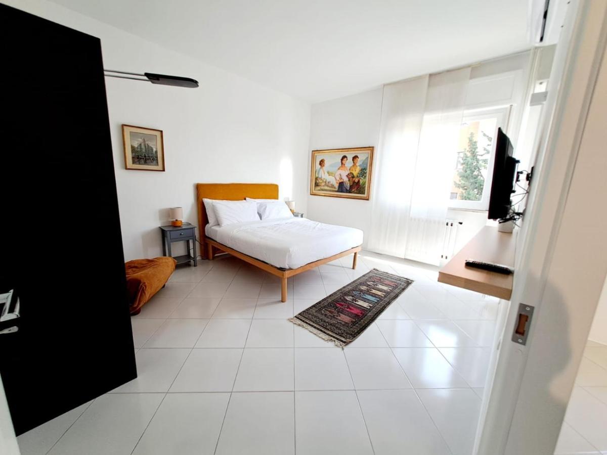 Appartement Casage à Salernes Extérieur photo